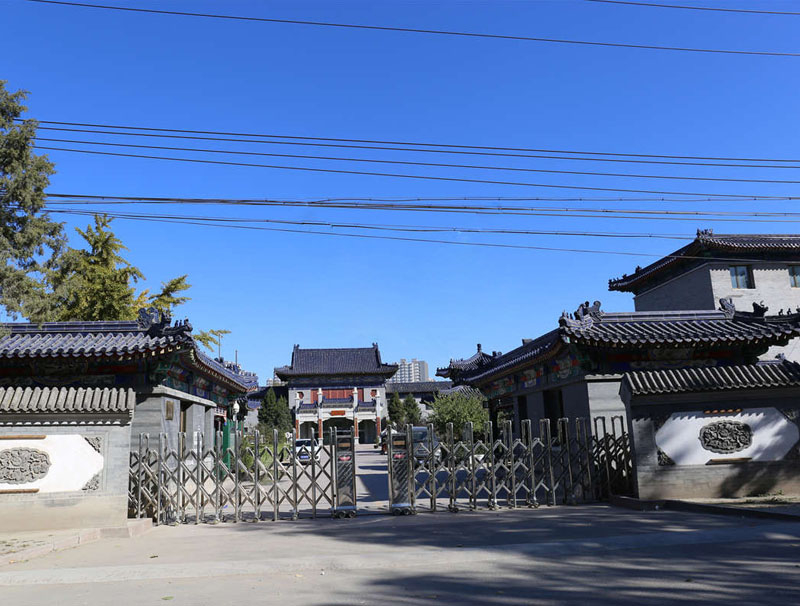 東郊殯儀館