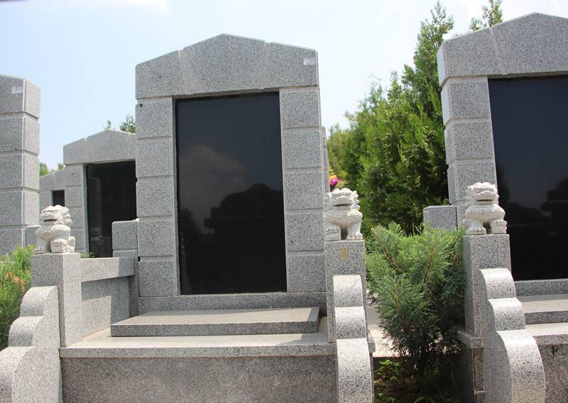 福壽園C區(qū)五組:福壽園C區(qū)立碑