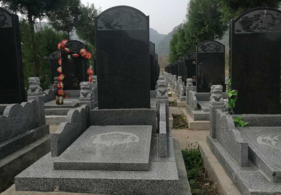 福壽園三期:花崗巖龍鳳碑